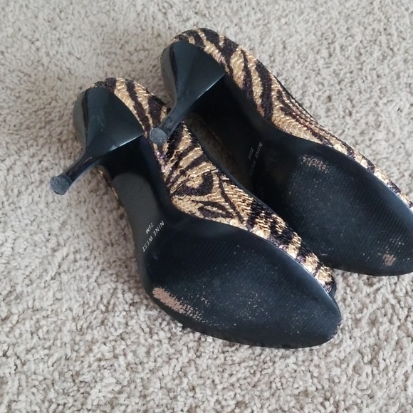 Shoes - Picture 3 of 3